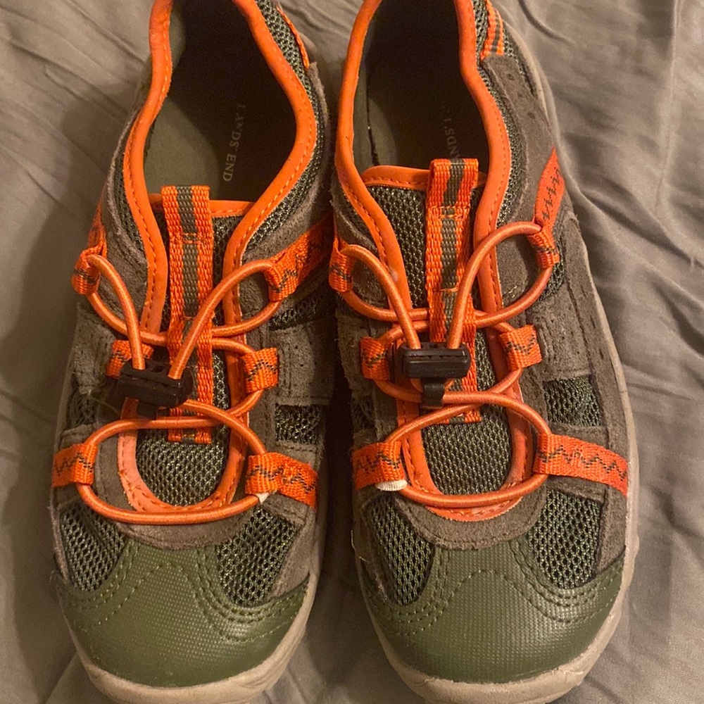EUC Lands End shoes boys size 1